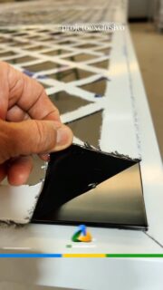 Projeto exclusivo com CORTE EM ACM VAZADO • PRETO FOSCO • BORDAS ABAULADAS

VOCÊ VÊ UMA CHAPA. NÓS ENXERGAMOS O PROJETO PRONTO.

Precisão e tecnologia transformando o ACM em projetos personalizados. Cada recorte e cada detalhe fazem parte de um acabamento pensado para sua marca APARECER.

Quer tirar seu projeto do papel?

📲 (31) 3544-1777

ABRASIL
Há 29 anos, o nosso negócio é você aparecer!

#AbrasilPlacas #arquitetura #CorteEmACM #ACMVazado #fachadaacm