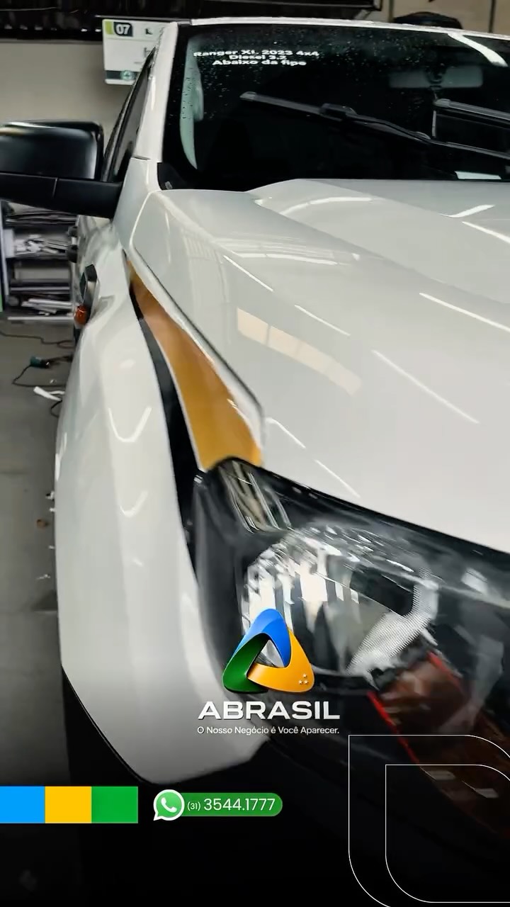 A identidade do Haras Paladares ganhou ainda mais destaque com uma personalização que transforma o veículo em uma verdadeira vitrine sobre rodas.
Na Abrasil, produzimos adesivos com impressão digital de alta definição e laminação automotiva, oferecendo proteção, resistência e maior durabilidade para o acabamento.
✅ Impressão digital de alta qualidade
✅ Laminação automotiva
✅ Resistência ao sol, chuva e desgaste do dia a dia
✅ Cores intensas e acabamento profissional
✅ Projeto personalizado para valorizar cada marca
Haras Paladares: tradição, presença e identidade também na estrada.
📲 Quer fazer sua empresa aparecer por onde passar?
Traga sua ideia que na Abrasil faz!
ABRASIL
Há 29 anos, o nosso negócio é você aparecer!
#HarasPaladares #AbrasilPlacas #AdesivoAutomotivo #Envelopamento #impressaodigital